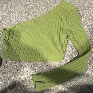 Green only shoulder crop top